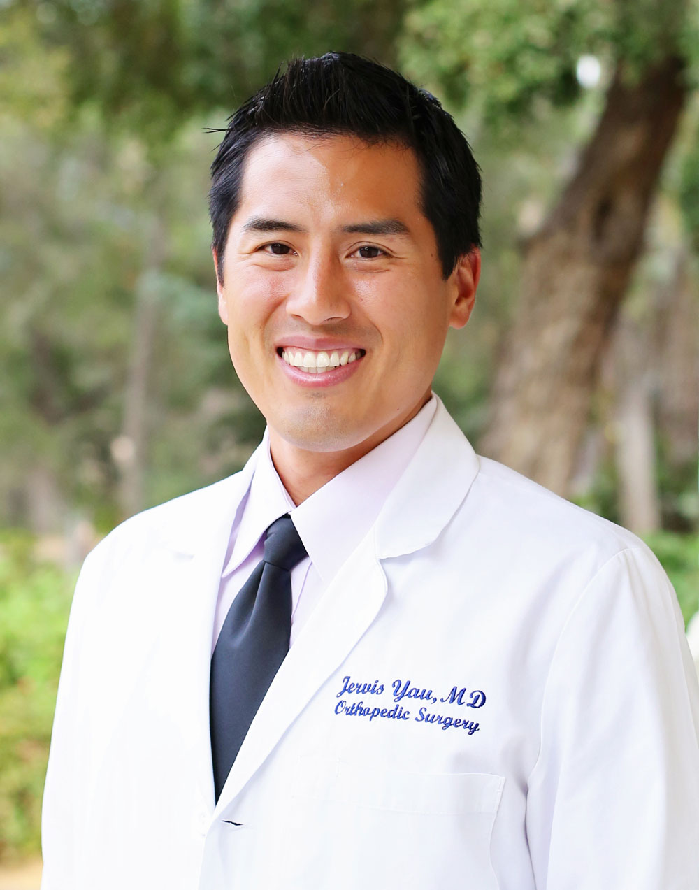 Contact Jervis Yau, MD Jervis Yau MD Orthopedic Surgeon & Sports